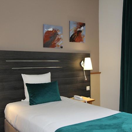 Hotel Cerise - Les Sources Luxeuil-Les-Bains Exteriér fotografie