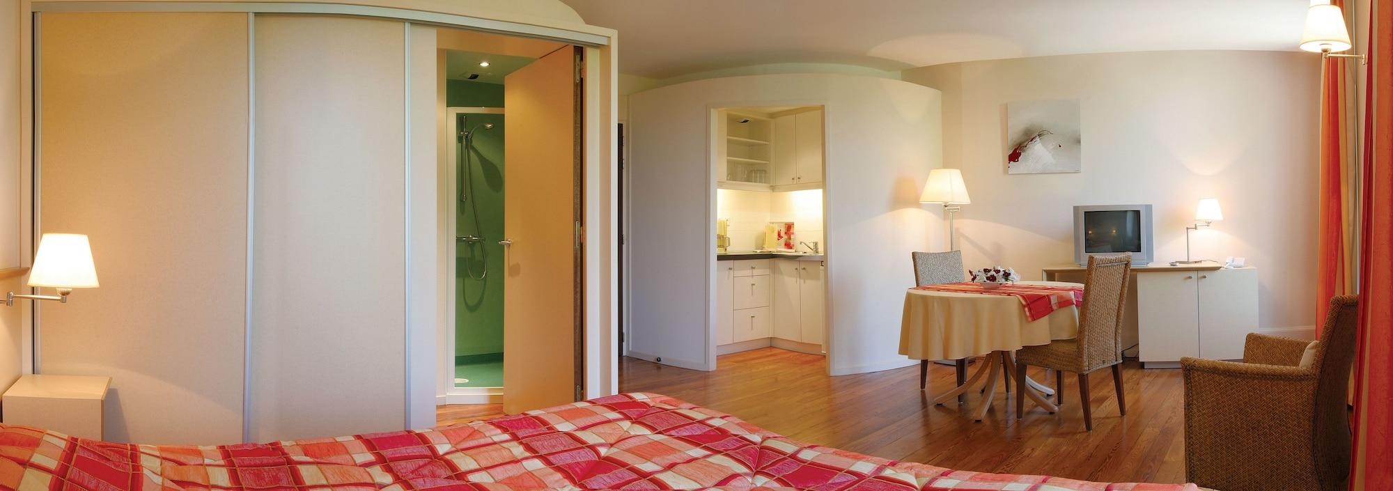 Hotel Cerise - Les Sources Luxeuil-Les-Bains Exteriér fotografie