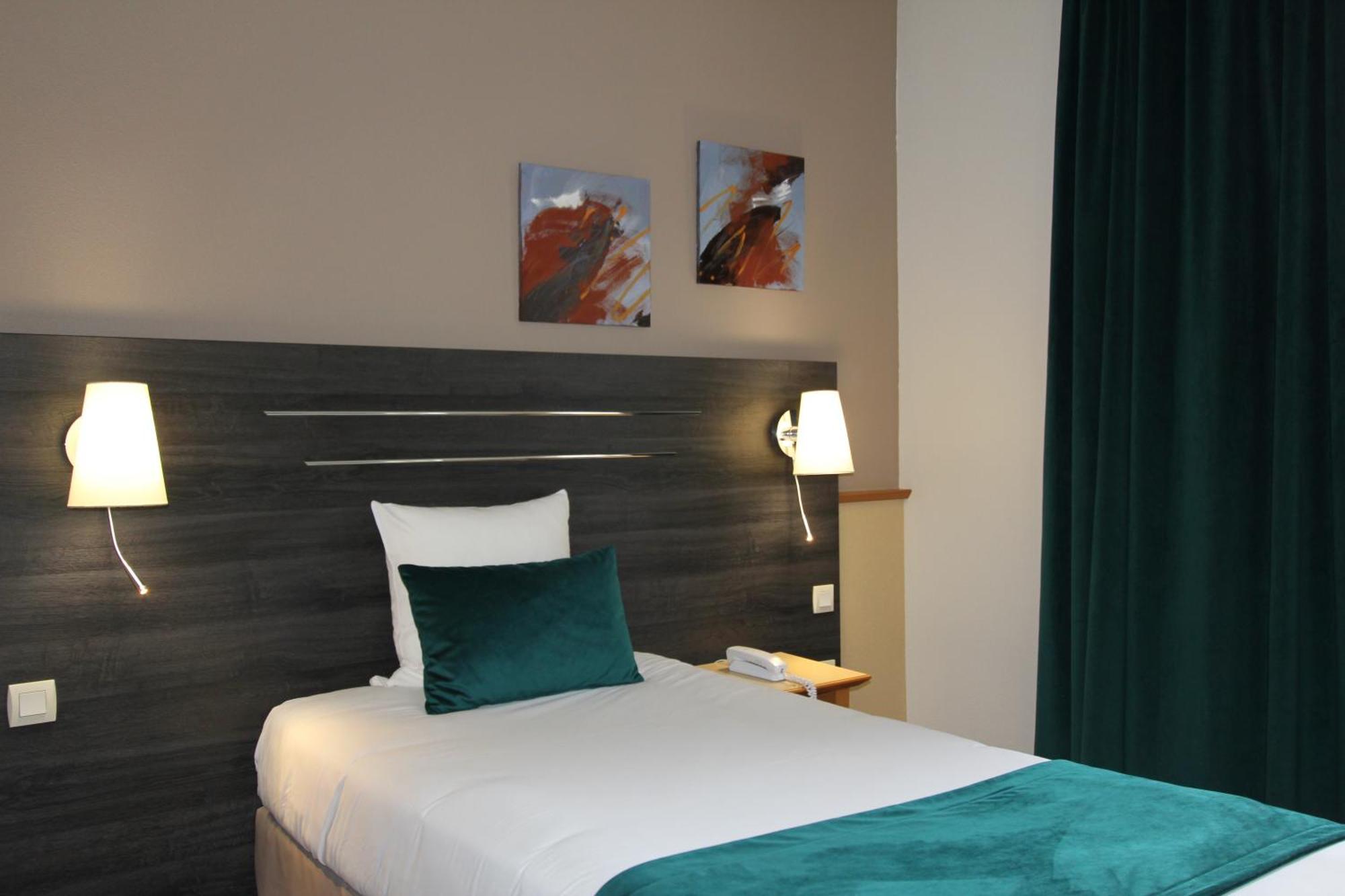 Hotel Cerise - Les Sources Luxeuil-Les-Bains Exteriér fotografie